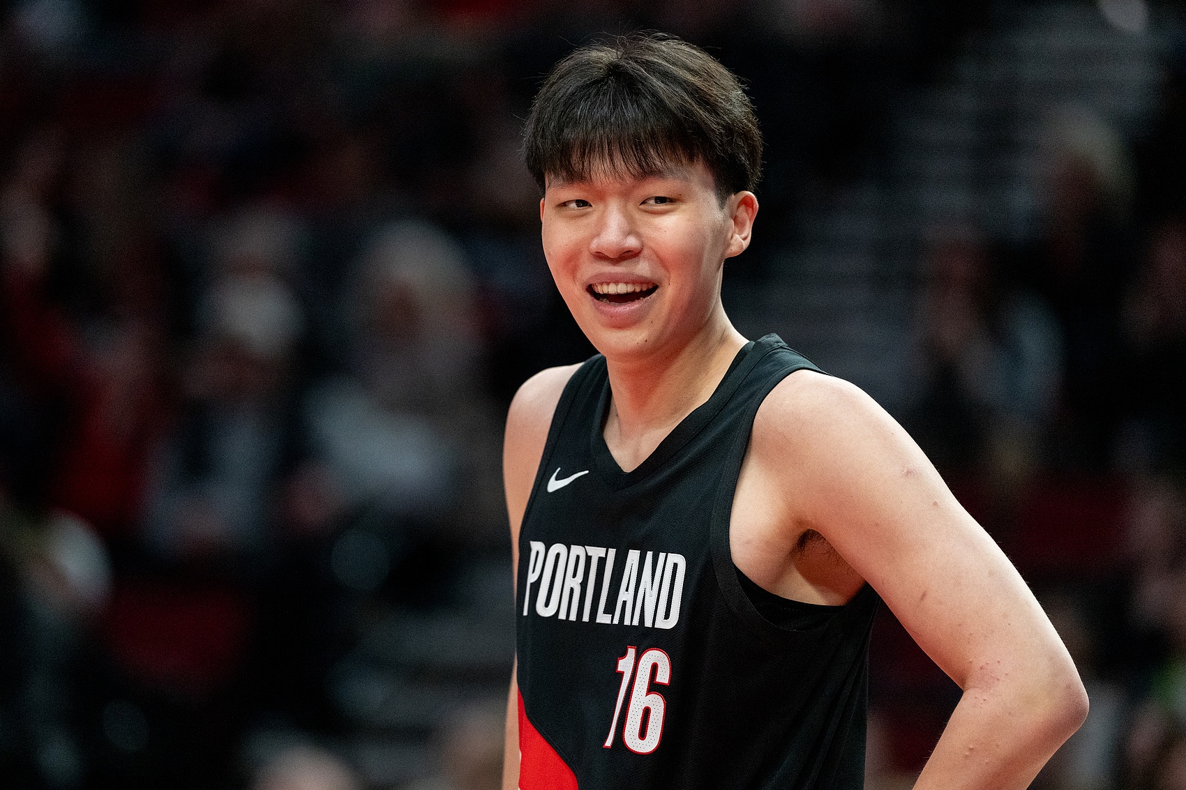 开云体育app下载-杨瀚森点评自己的NBA菜鸟赛季：有太多遗憾&amp;不满 给自己打40-50分